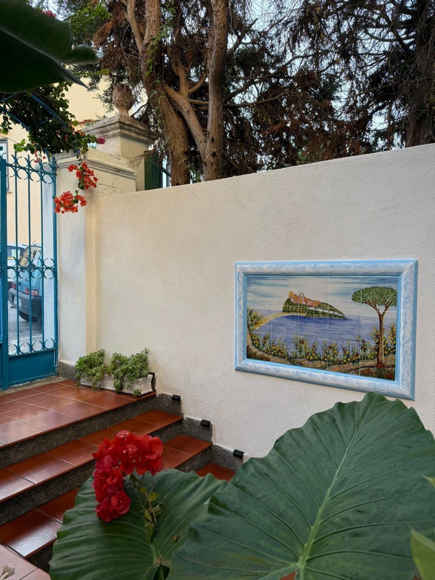 Bed and Breakfast Villino Annamaria Ischia Exterior foto